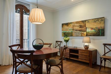 Appartement te huur in Barcelona Plaça Sant Josep Oriol - Basilica Sant M Del Pi