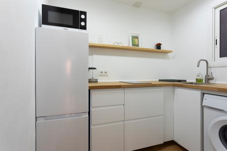Appartement te huur in Barcelona Carretes - Cera