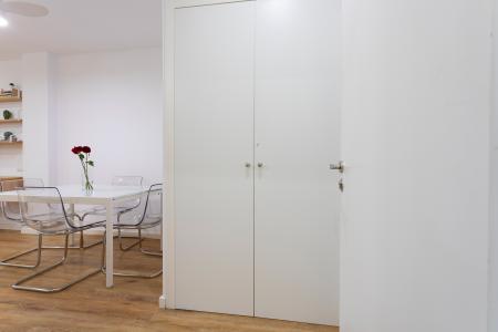 Apartment for Rent in Barcelona Casp - Passeig De Sant Joan (parking Opcional)