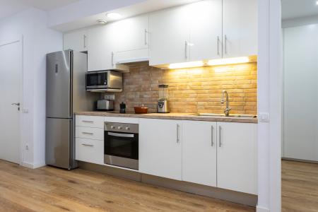 Apartment for Rent in Barcelona Casp - Passeig De Sant Joan (parking Opcional)