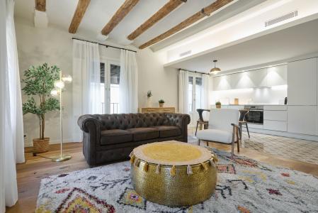 Appartement te huur in Barcelona Gignàs - Regomir (10 Months Minimum)