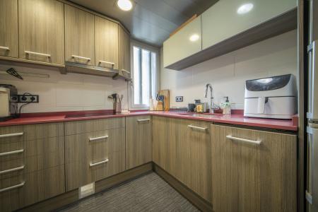 Apartamento para Alugar em Barcelona Mare De Deu Del Port - Zona Franca (6 Months Min)