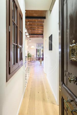 Apartment for Rent in Barcelona Sardenya - Consell De Cent