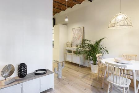 Apartment for Rent in Barcelona Sardenya - Consell De Cent
