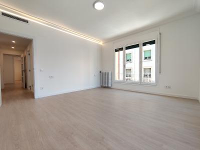 Appartement à louer à Barcelona Calaf - Calvet