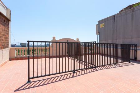 Penthouse for sale in Barcelona Consell De Cent - Dos De Maig (until June 30th)