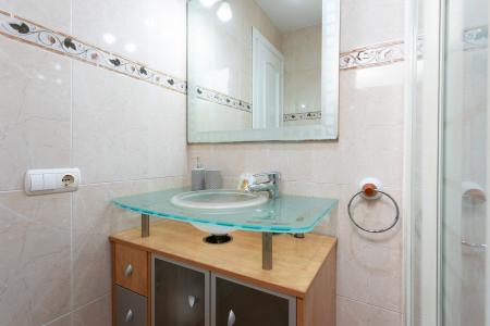 Appartamento in Affitto a Barcelona Santa Gemma - Vall D'hebron