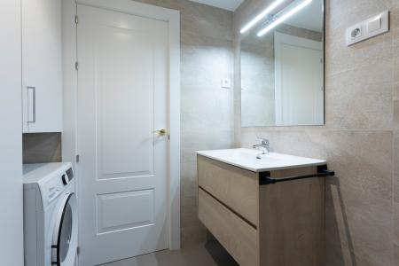 Apartment for Rent in Barcelona Asturies - Torrent De L'olla