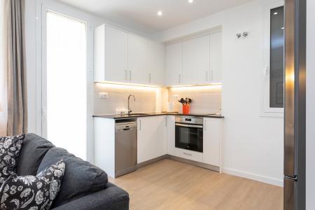 Apartment for Rent in Barcelona Asturies - Torrent De L'olla (min 7 Months)