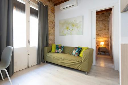 Apartment for Rent in Barcelona Paredes - Ginebra