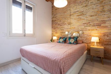 Apartment for Rent in Barcelona Paredes - Ginebra