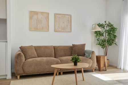 Apartamento en alquiler temporal con dos habitaciones, tres baños y terraza en Hospitalet