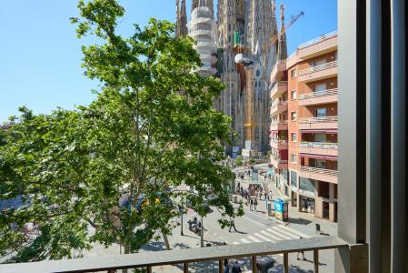 Apartment for Rent in Barcelona Av. Gaudí - Marina (min 8 Months)