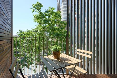 Apartment for Rent in Barcelona Av. Gaudí - Marina (min 8 Months)