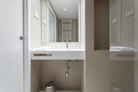 Apartment for Rent in Barcelona Av. Gaudí - Marina (min 3 Months)