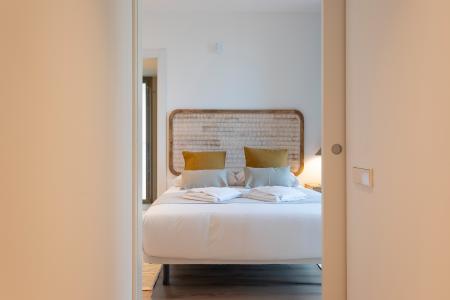 Apartment for Rent in Barcelona Av. Gaudí - Marina (min 3 Months)