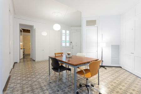 Appartement à louer à Barcelona Villarroel - Diputació