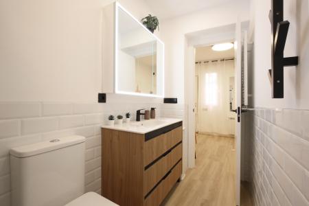 Apartamento amueblado exterior c/ Beire muy cerca de Cuatro Caminos.