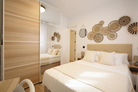 Apartamento amueblado exterior c/ Beire muy cerca de Cuatro Caminos.