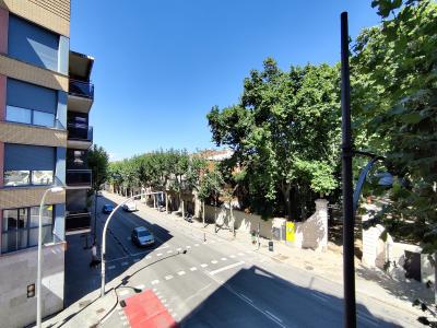 Apartment for Rent in Badalona Martí I Julià - Sant Bru