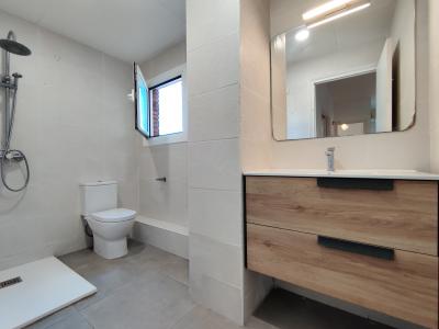 Apartment for Rent in Badalona Martí I Julià - Sant Bru