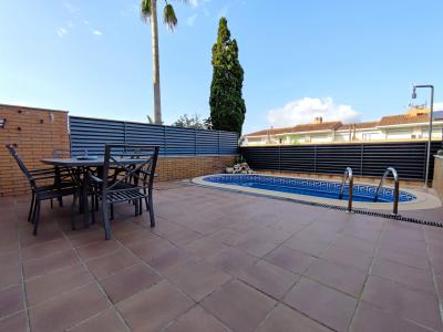Terraced house for Rent in Sant Feliu de Llobregat Passatge De L'ametller - Jacint Rius