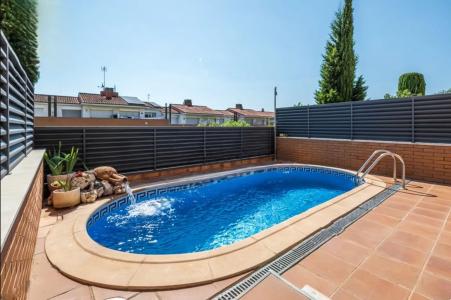 Terraced house for Rent in Sant Feliu de Llobregat Passatge De L'ametller - Jacint Rius