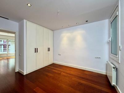 Apartamento para Alugar em Barcelona Paris - Casanova