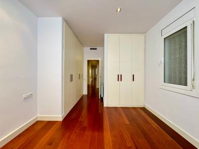 Apartamento para Alugar em Barcelona Paris - Casanova