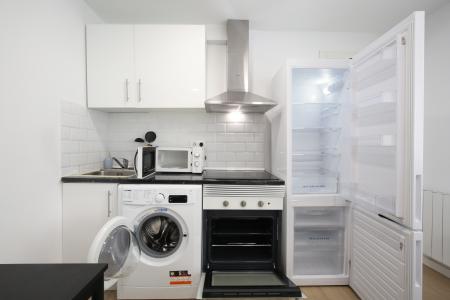 Appartamento in Affitto a Madrid Virgen De La Alegria - Av. Donostiarra