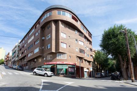 Luminoso piso de alquiler mensual en Gràcia