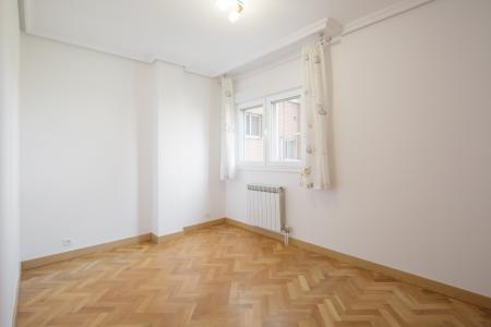 Apartment for Rent in Madrid Calle Faustina Peñalver - Calle José Silva