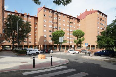 Apartment for Rent in Madrid Calle Faustina Peñalver - Calle José Silva