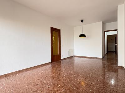 Apartment for Rent in Barcelona Av Paral·lel - Ricart