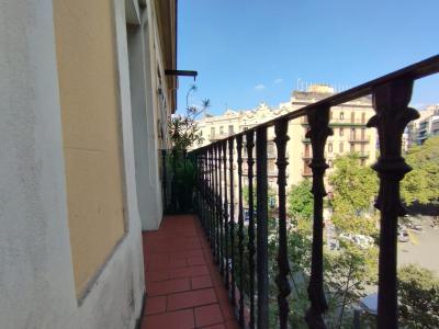 Appartement à louer à Barcelona Aragó - Roger De Flor