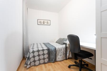 Apartamento en alquiler temporal con dos habitaciones dobles y vestidor en Horta