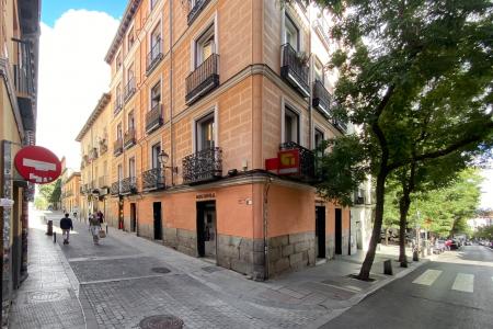 Appartement te huur in Madrid Calle Cabestreros - Calle Embajadores