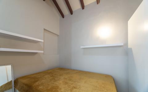 Appartement te huur in Madrid Bastero - Carnero