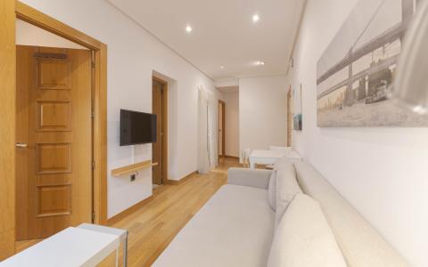 Appartement te huur in Madrid Sánchez Pacheco - Eugenio Salazar
