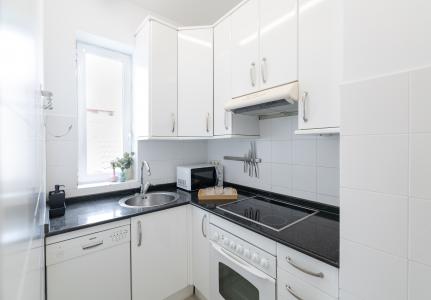 Appartement à louer à Madrid Romero Robledo - Martín De Los Heros