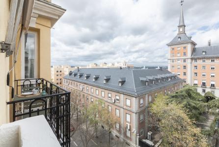 Appartement à louer à Madrid Romero Robledo - Martín De Los Heros