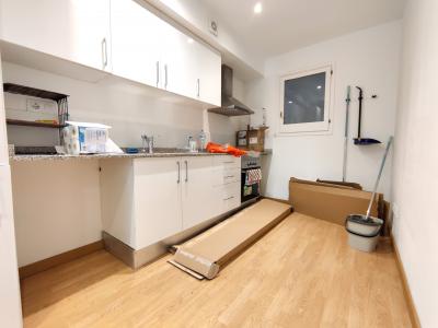 Office à louer à Barcelona Dante Alighieri - Baixada De La Plana (iva Inc.)