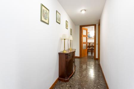 Apartamento en alquiler temporal con tres habitaciones en Guinardó