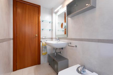 Apartamento en alquiler temporal con tres habitaciones en Guinardó