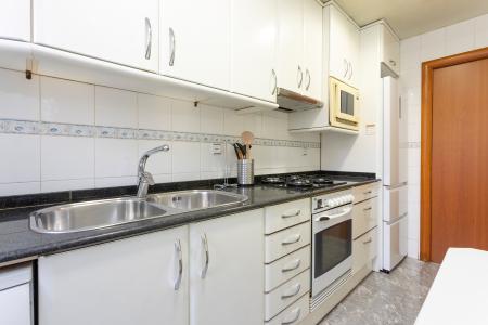 Apartamento en alquiler temporal con tres habitaciones en Guinardó