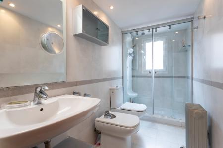 Apartamento en alquiler temporal con tres habitaciones en Guinardó