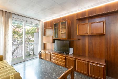 Apartamento en alquiler temporal con tres habitaciones en Guinardó