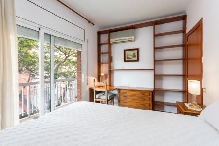 Apartamento en alquiler temporal con tres habitaciones en Guinardó