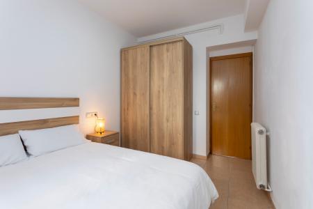 Apartamento en alquiler temporal con dos habitaciones dobles y balcón en Les Corts
