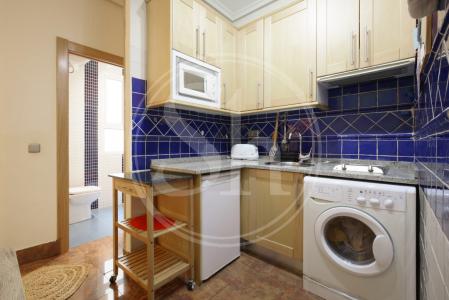 Studio for Rent in Madrid Velarde - Malasaña